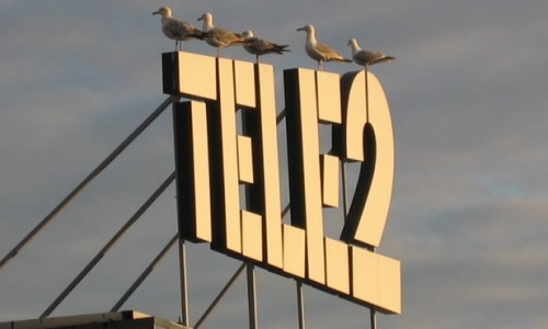 Como ligar para um operador Tele2 do celular, urbano de graça?