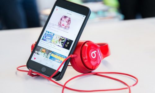 apple-Music-Connection-6