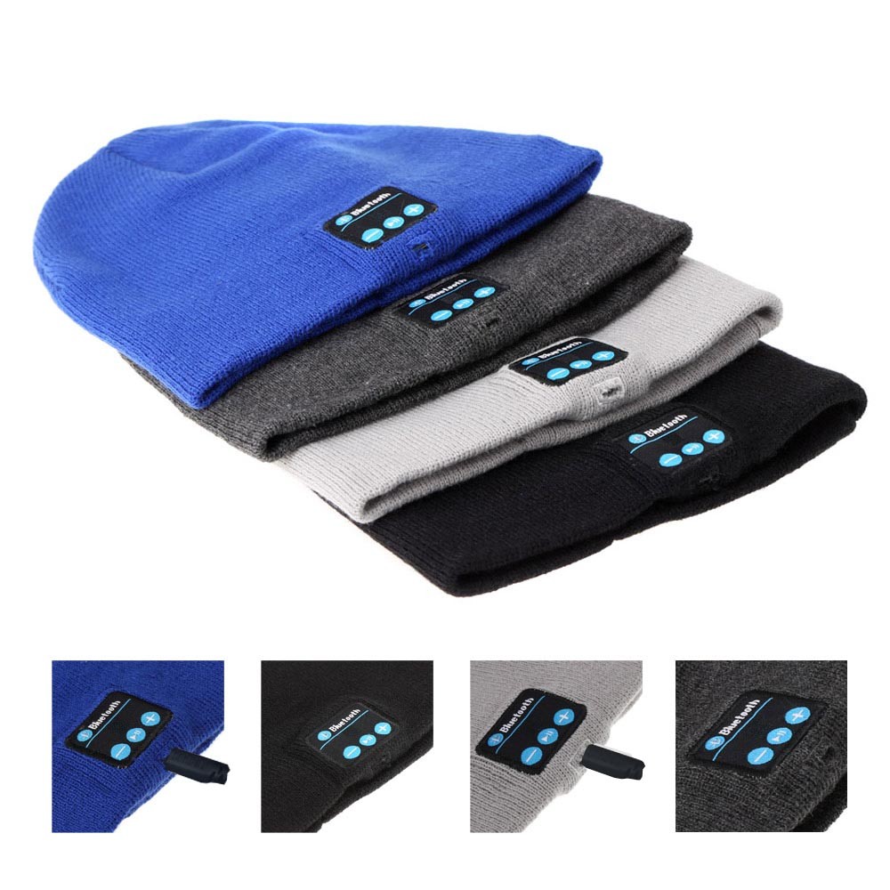 A hat with a bluetooth warder